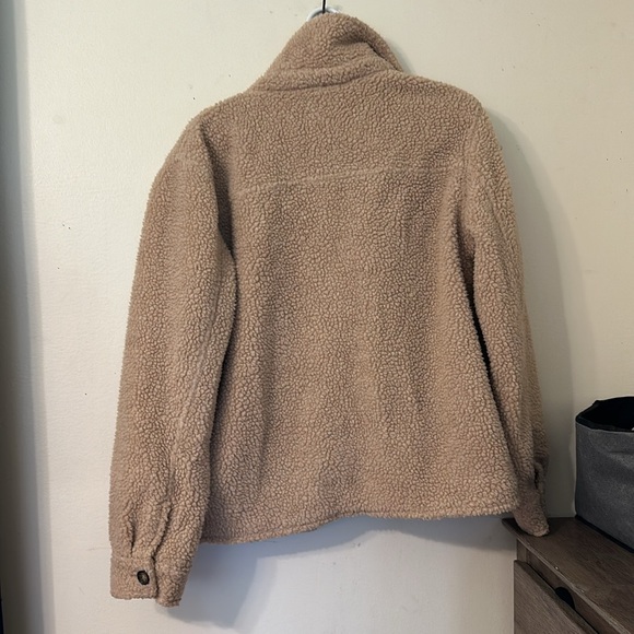 Native Youth Shacket - Picture 4 of 4